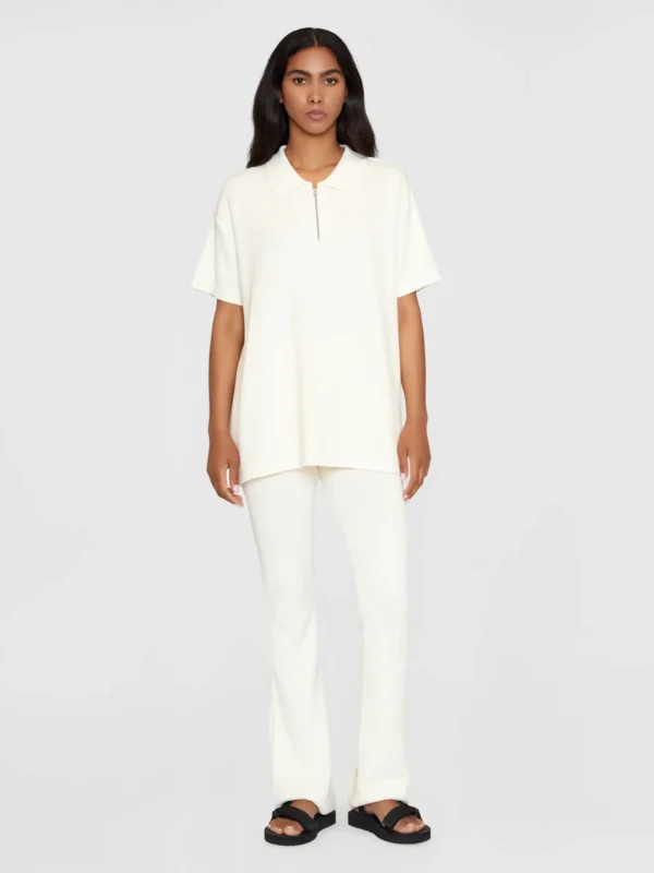 2020004-1387-4 KnowledgeCotton Apparel Zip Polo (Cremehvid) – Dame | Strik