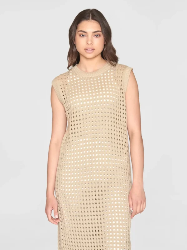 2080046-1228-2 KnowledgeCotton Apparel Light Grey hullede u. ærmer – Dame | Kjole