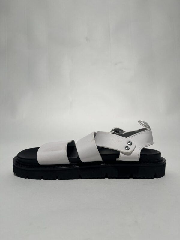 G.H. Bass Weejuns Sandal (Hvid/Sort) – Dame | Sko