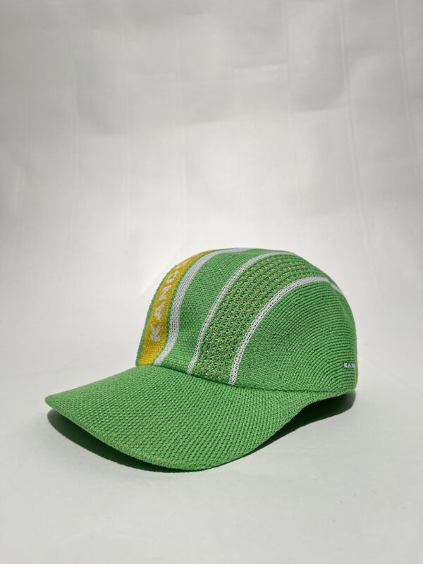 IMG_0488 Kangol Tropic Game Stripe Spacecap – Unisex | Strik cap i grøn m. gule striper | Hat