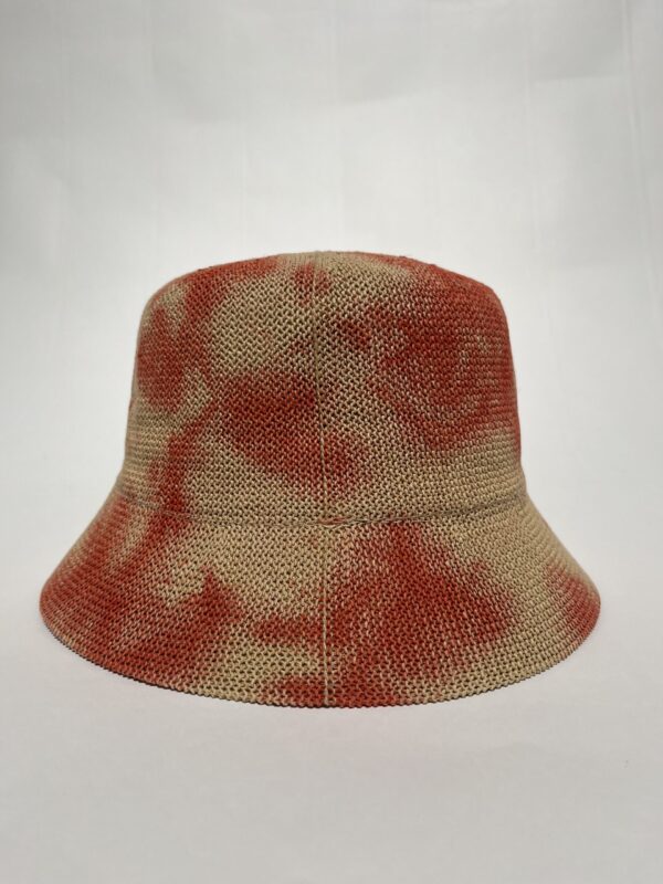 Kangol Tie Dye Knit Bucket – Unisex | lysrød og creme dye | Hat