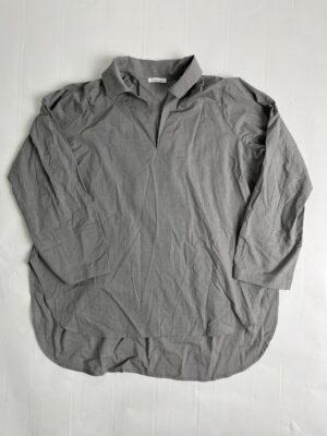 IMG_0217 KnowledgeCotton Apparel Grå lang skjorte m. v-hals – Dame | Skjorte